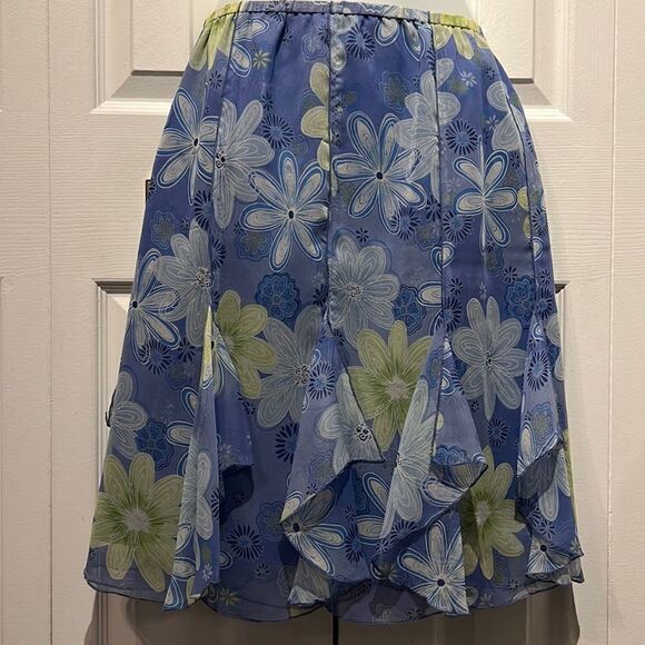 S.L.B. 100% Silk Blue & Green Pull On Skirt Size Small - Picture 5 of 10